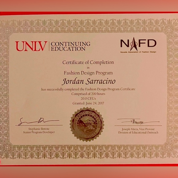 Certified Stylist 2021 - Picture 3 of 9